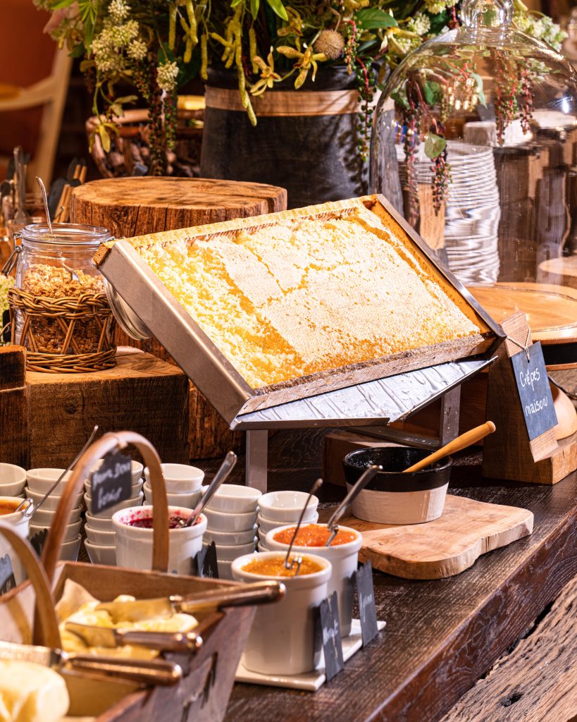 honey produced at the Auberge de la Source - auberge normandie