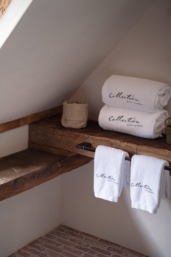 toalhas bordadas Coleção Saint-Siméon - massagem normanda
